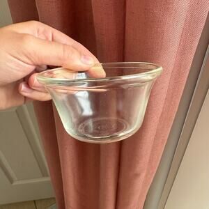 Vintage Pyrex custard cup, specifically model #414 // 4 oz